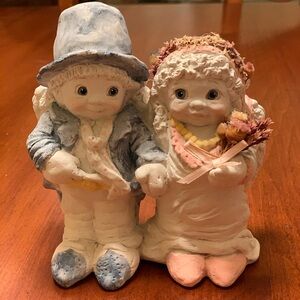 Adorable Boy and Girl Ceramic Figurine Pair - Blue & Pink